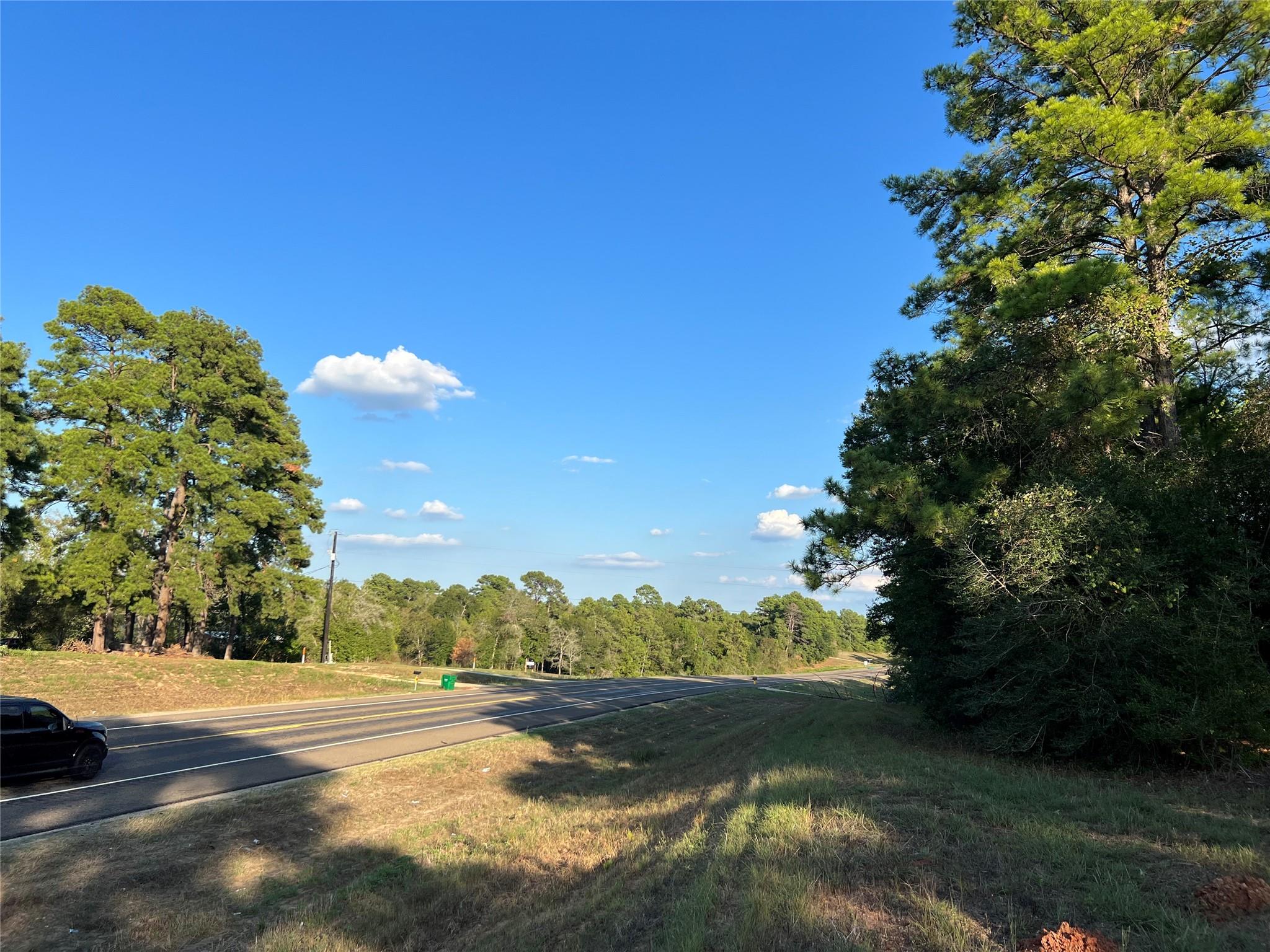 4604 Highway 105 E