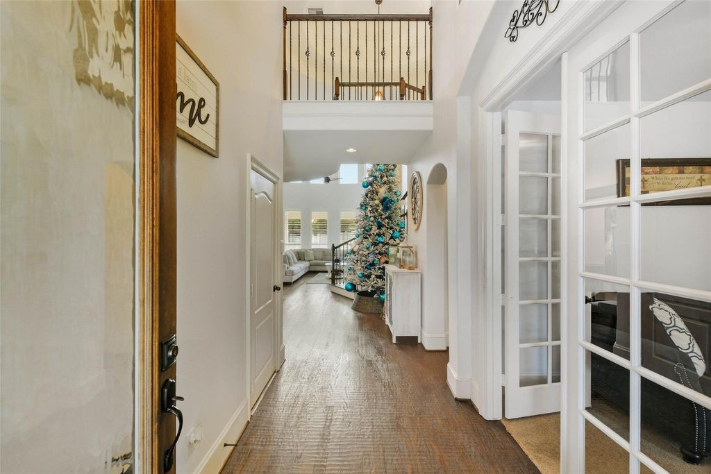 Photo of 17611 Fossil Ridge Lane, Humble, TX 77346 (MLS # 57981919)