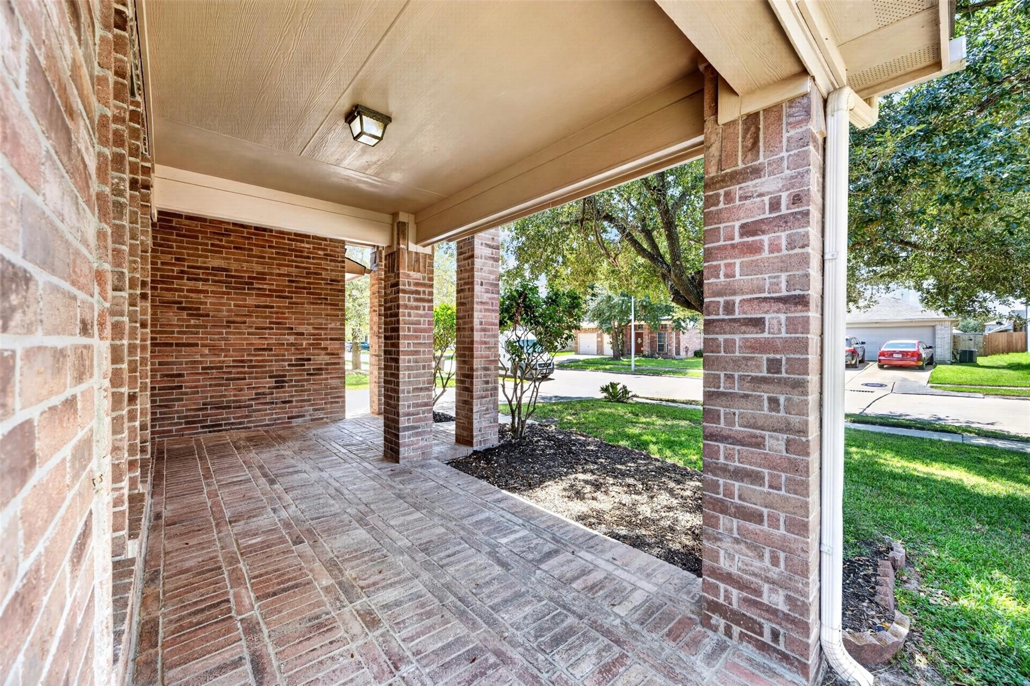19246 Hopeview Court