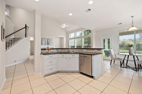 Tiny photo for 5303 Everhart Manor Lane, Katy, TX 77494 (MLS # 12034418)