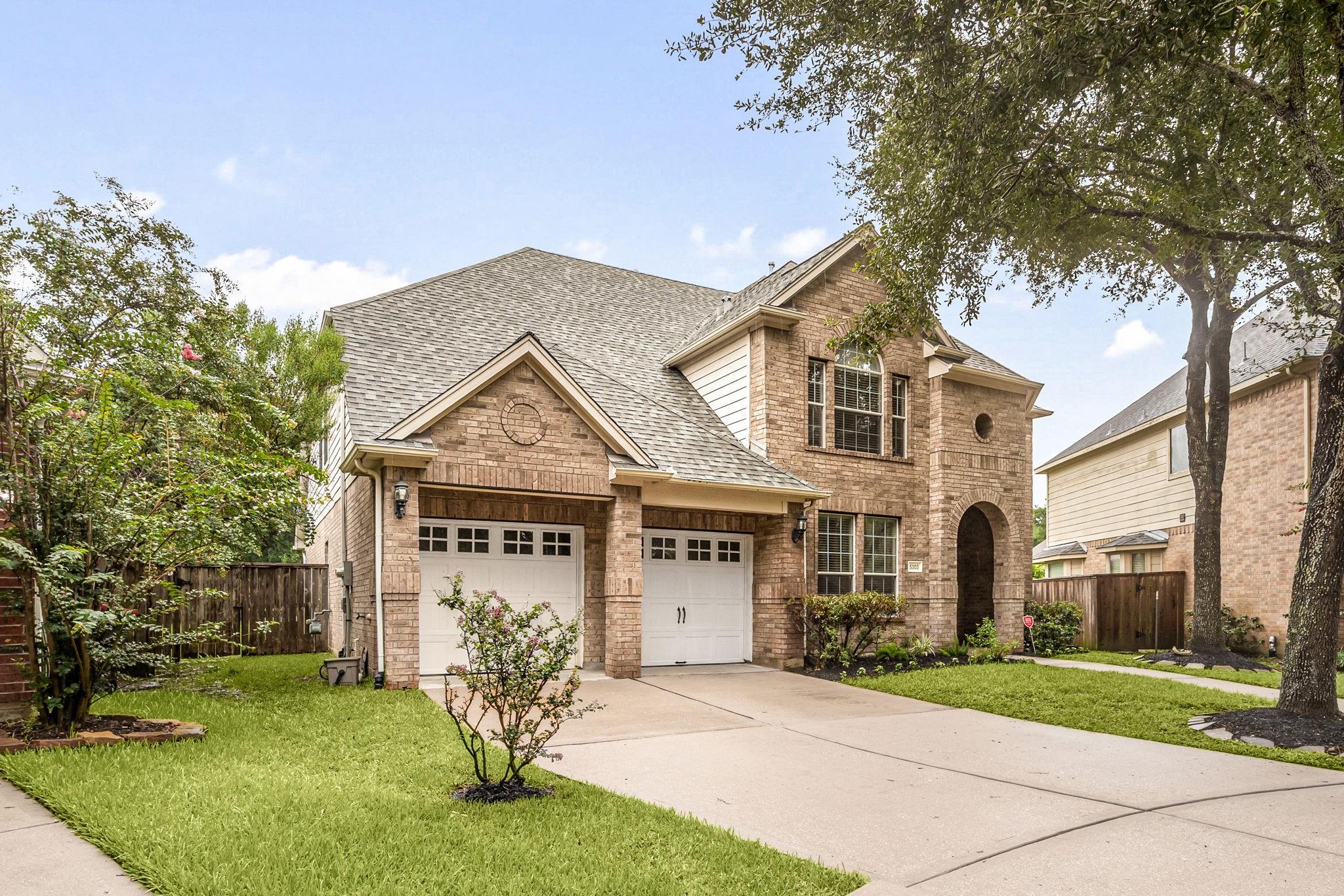 5303 Everhart Manor Lane