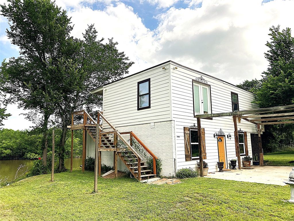 Photo of 2503 River Crest Drive #1, Houston, TX 77338 (MLS # 33486845)