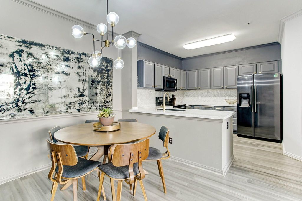 Photo of 2111 Welch Street #A125, Houston, TX 77019 (MLS # 71862504)