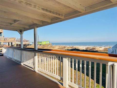 Photo of 114 Sand Dune Court, Surfside Beach, TX 77541 (MLS # 60793819)