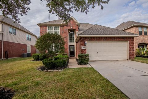 Photo of 4823 Zachary Lane, Sugar Land, TX 77479 (MLS # 21560522)