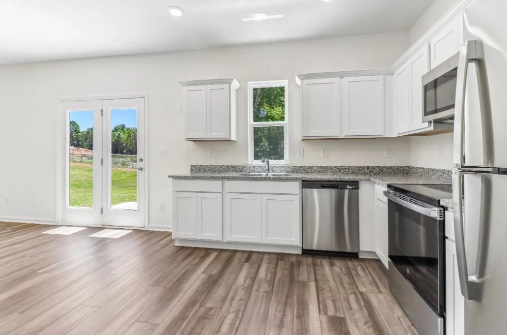 3205 Captain's Grove