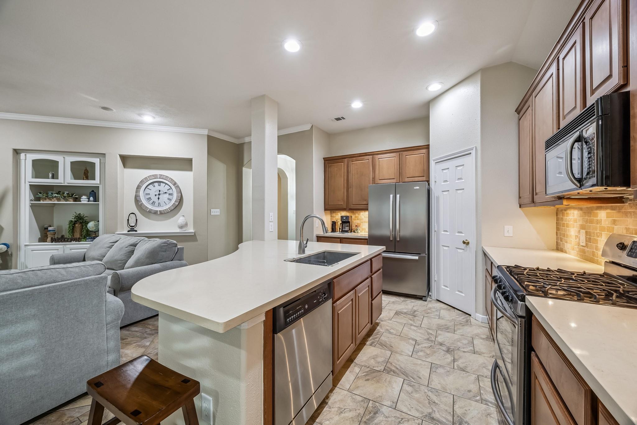 4330 Countrycrossing Drive
