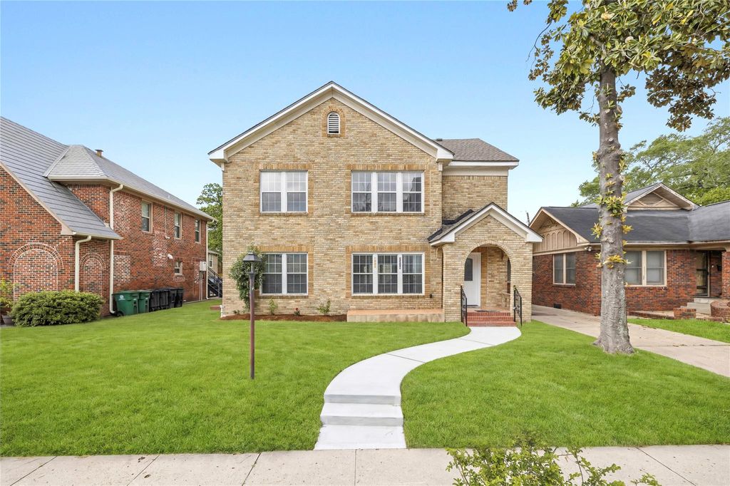 Photo of 2218 Arbor Street #ABC, Houston, TX 77004 (MLS # 63735294)