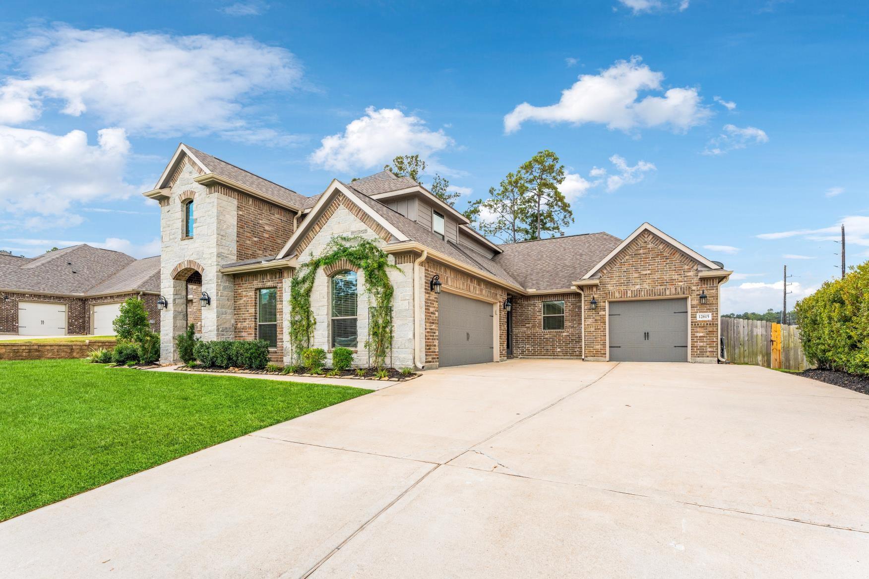 12615 Luger Lane