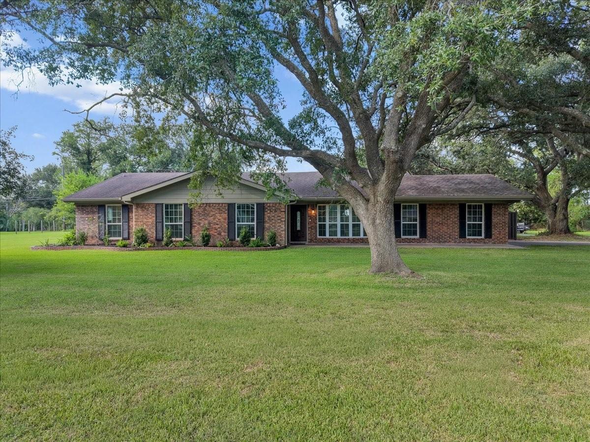 10624 N Morningview