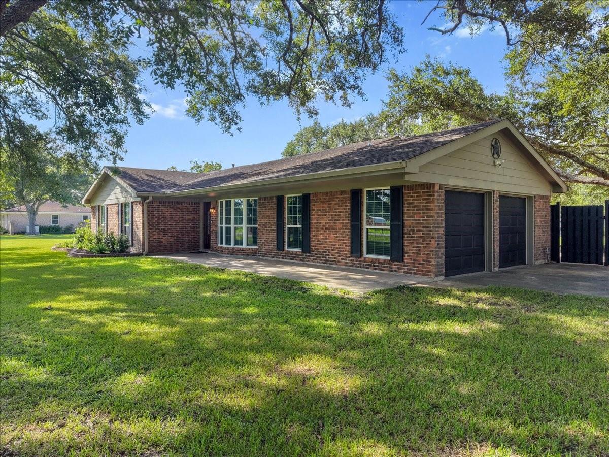 10624 N Morningview