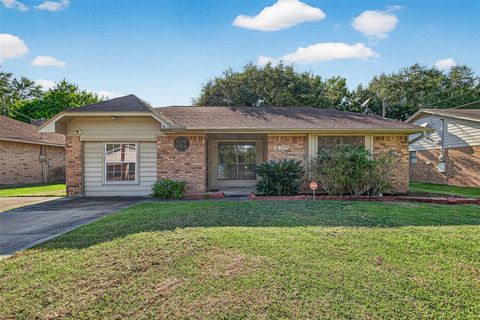 Photo of 2407 Sue Street, El Campo, TX 77437 (MLS # 6638272)