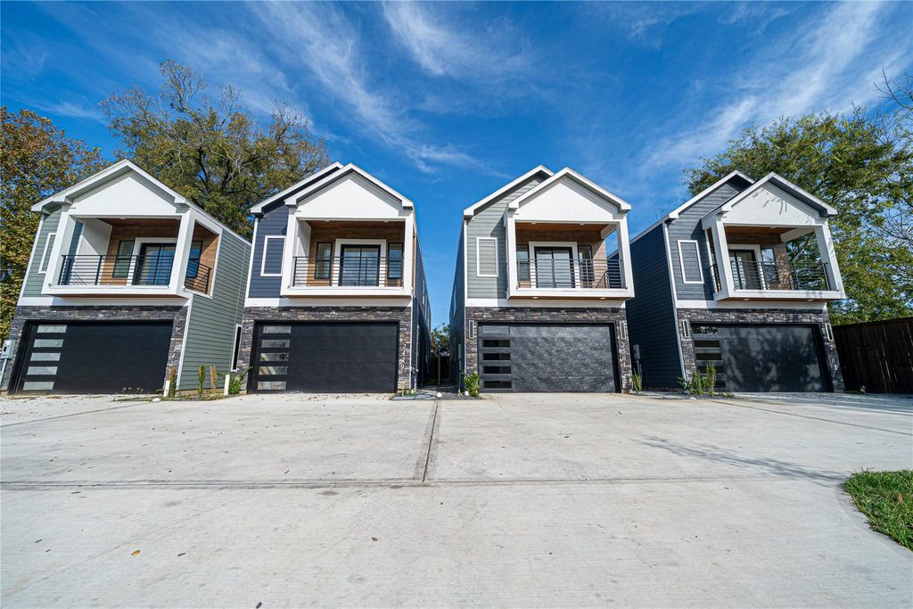 Photo of 2503 Parker Road, Houston, TX 77093 (MLS # 50716878)