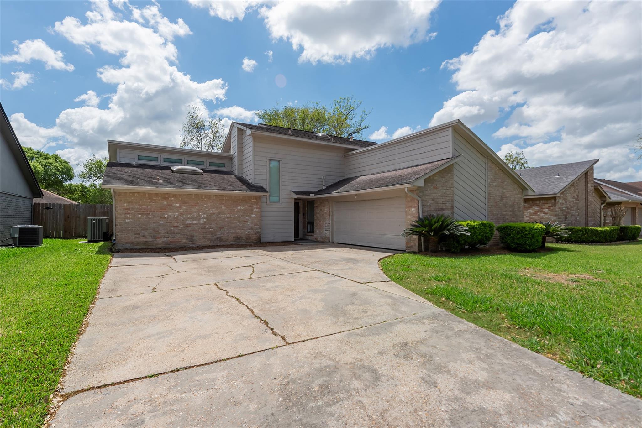 1915 Mustang Springs Drive