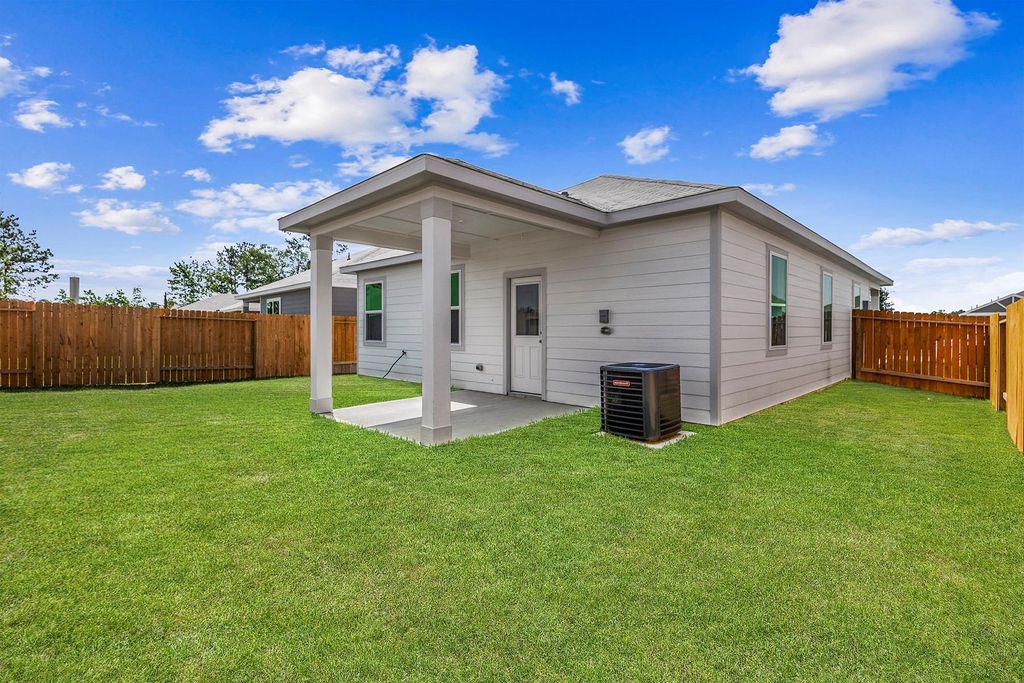 Photo of 15858 Berry Hill Drive, Conroe, TX 77303 (MLS # 78391345)