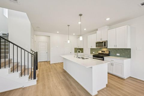 Photo of 19935 Emerald Bend Way, Rosharon, TX 77346 (MLS # 65459931)