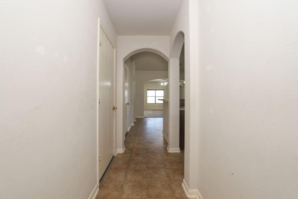 Photo of 19114 Hemington Circle, Tomball, TX 77375 (MLS # 58007848)