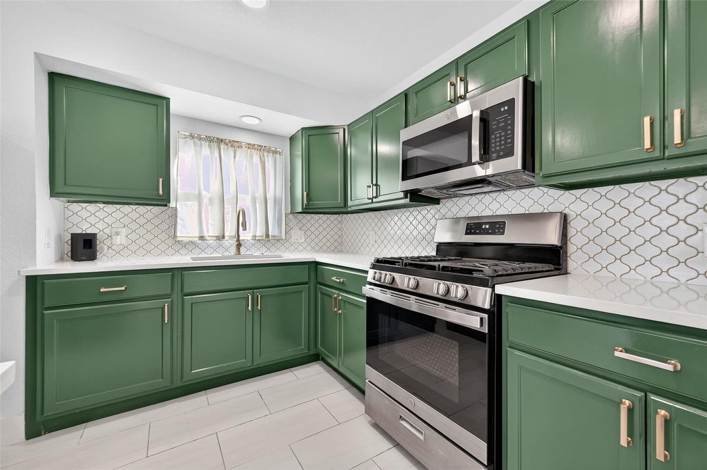 Photo of 12989 Fm 359 Road, Hempstead, TX 77445 (MLS # 17188238)