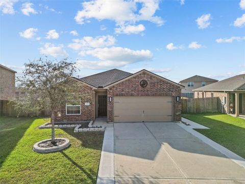 Photo of 2215 Manta Way, Texas City, TX 77568 (MLS # 62062872)