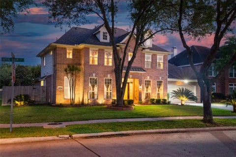 Photo of 2407 Royal Palm Court, League City, TX 77573 (MLS # 30387955)