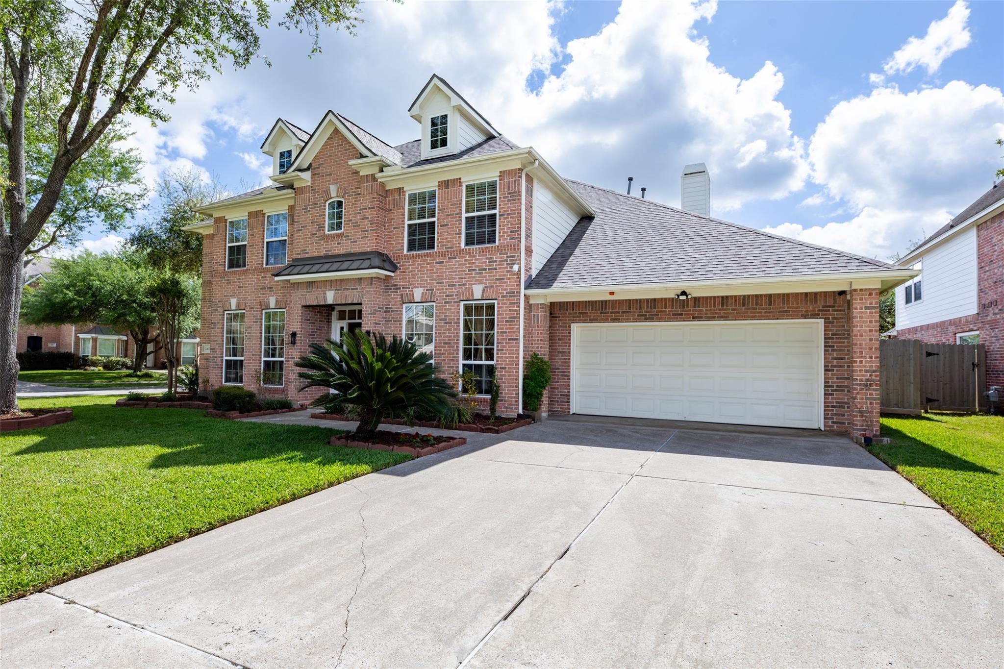 2407 Royal Palm Court