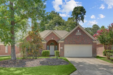 Photo of 35 Tranquil Glade Place, The Woodlands, TX 77381 (MLS # 54495272)