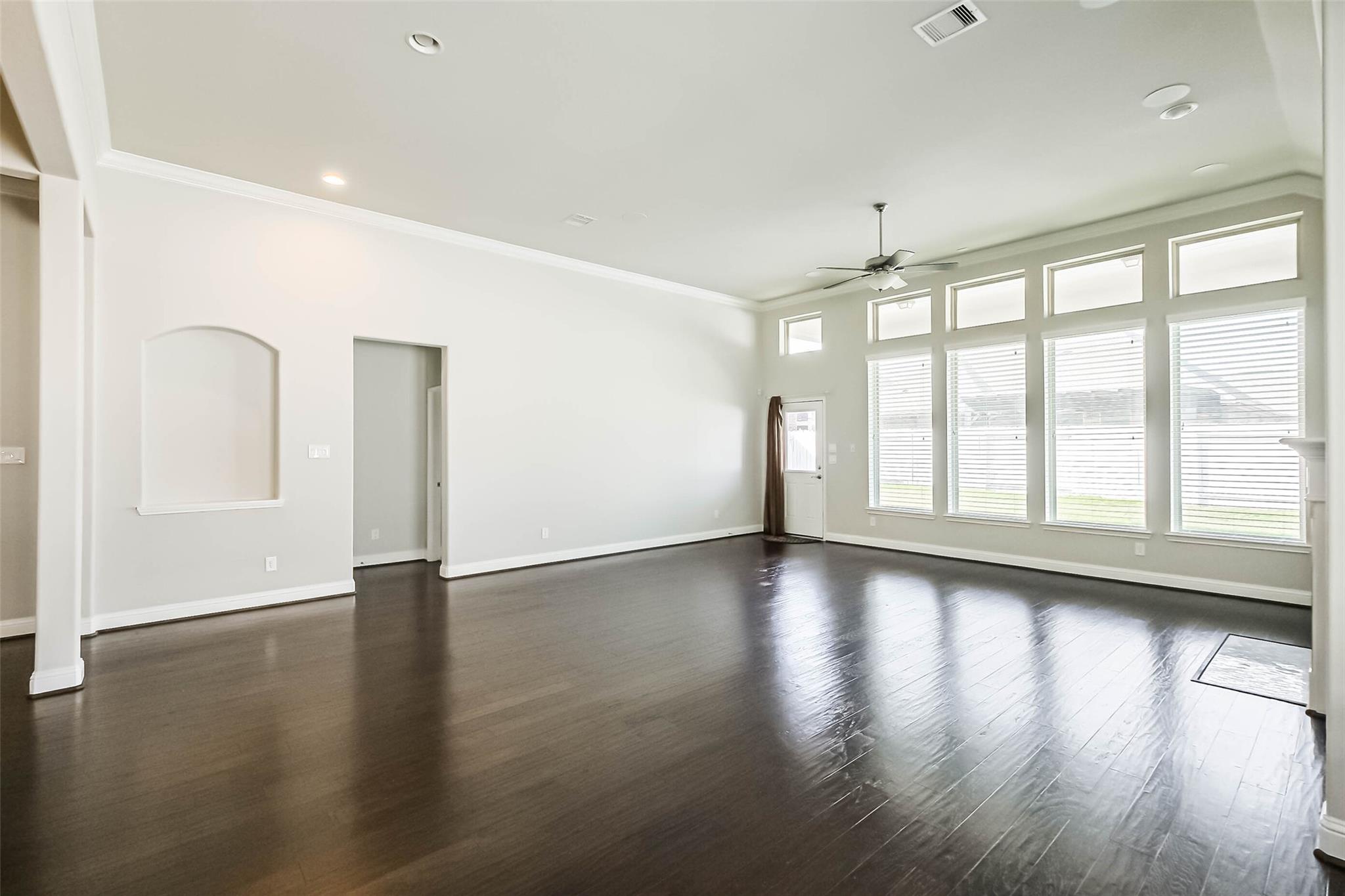 5331 Royal Sunset Court
