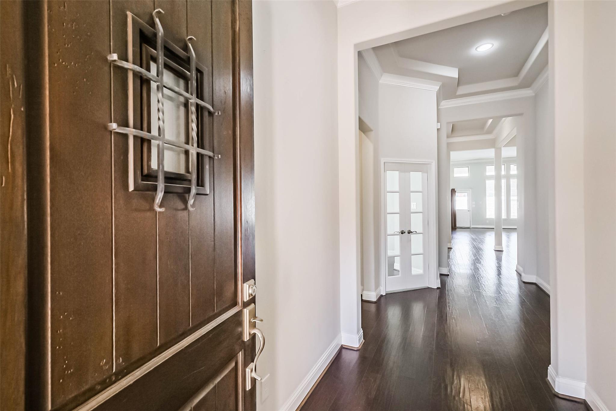 5331 Royal Sunset Court