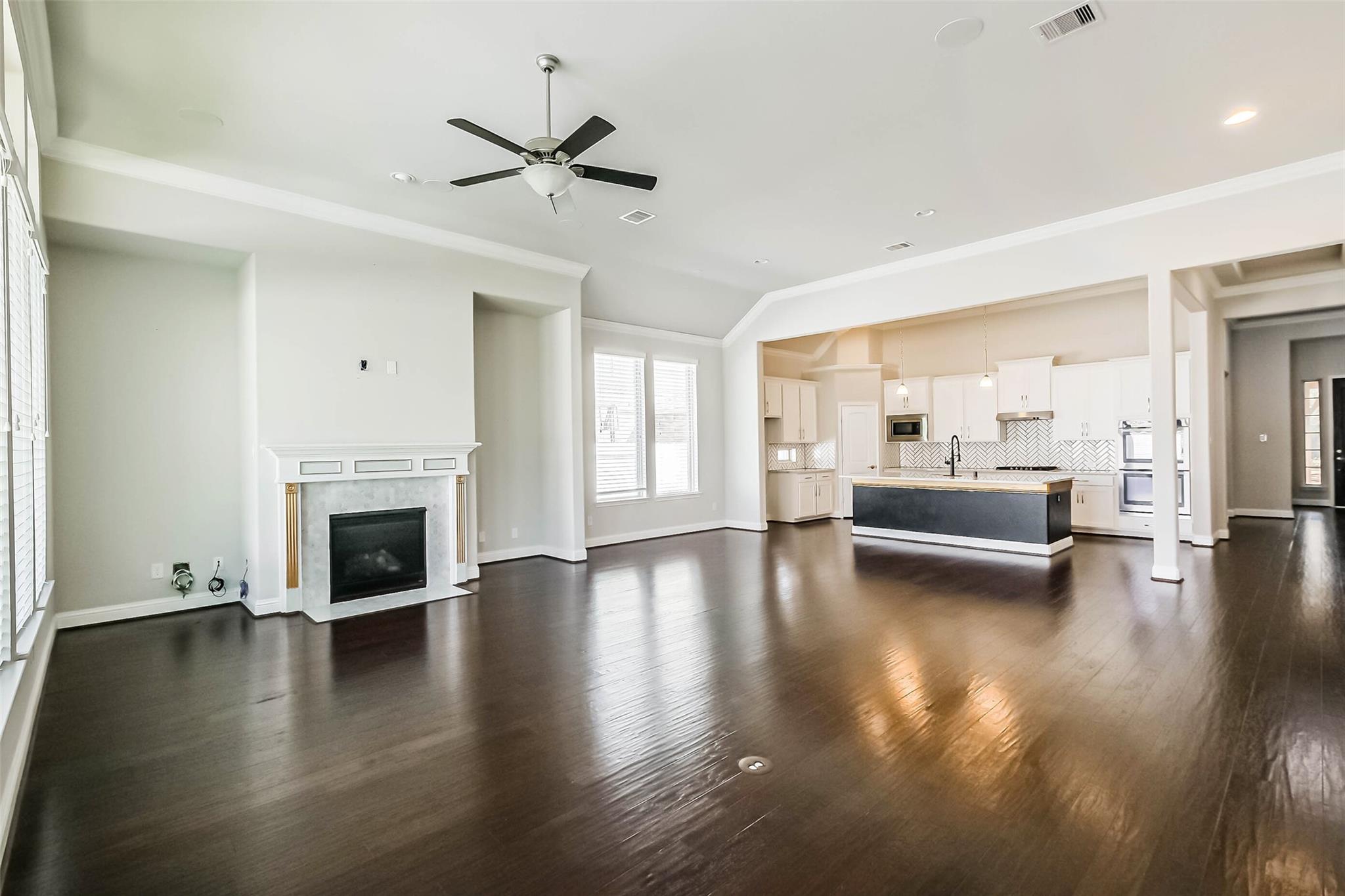 5331 Royal Sunset Court