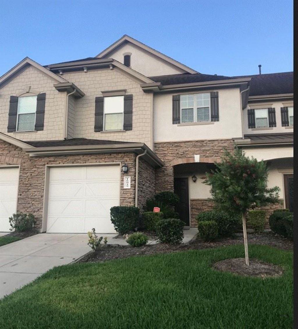 Photo of 16048 Limestone Lake Drive, Tomball, TX 77377 (MLS # 47963931)