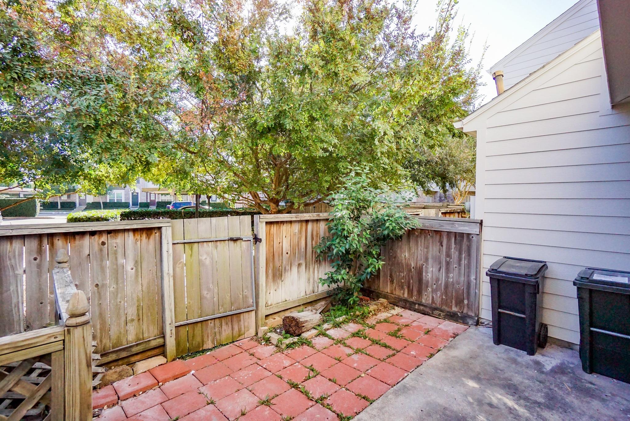 2808 Grants Lake Boulevard 501