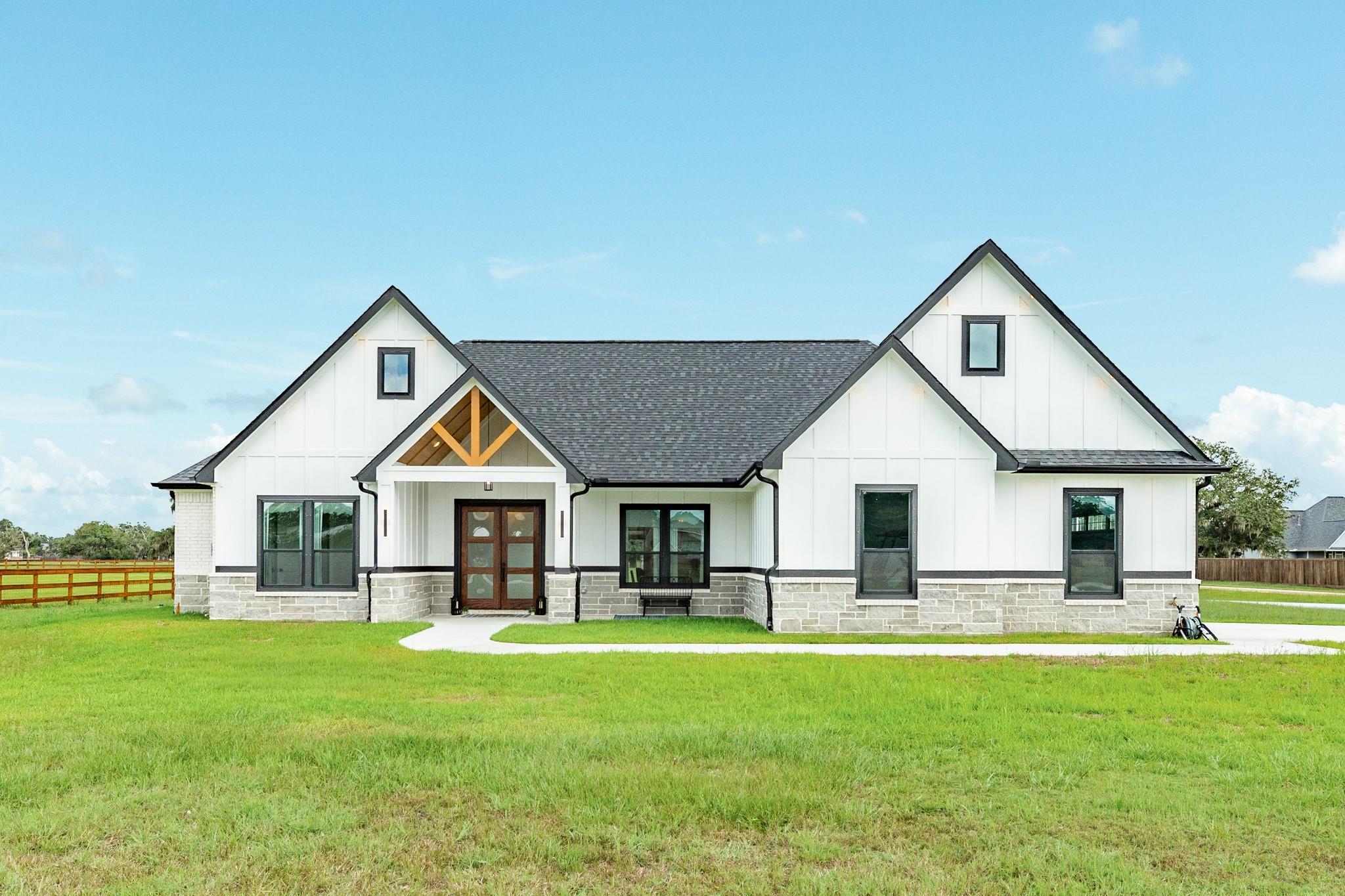 1208 Quarter Horse Trail