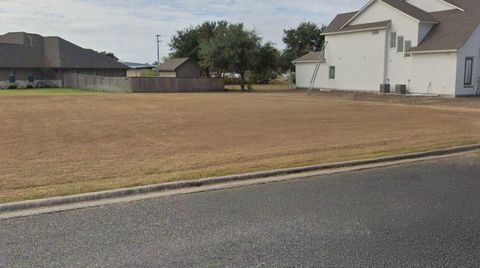 Vacant Land For Sale - 212 August Avenue<br/> Lavaca County, Shiner, TX 77984