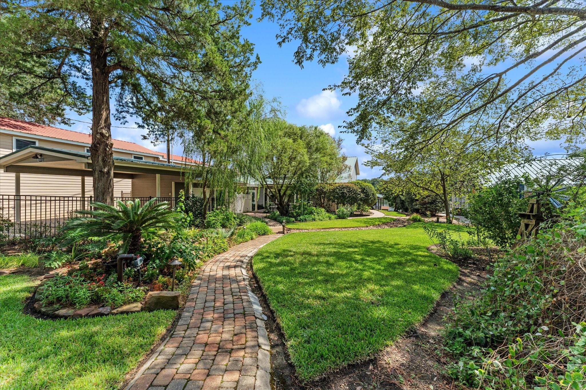 16372 Lochness Dr Drive