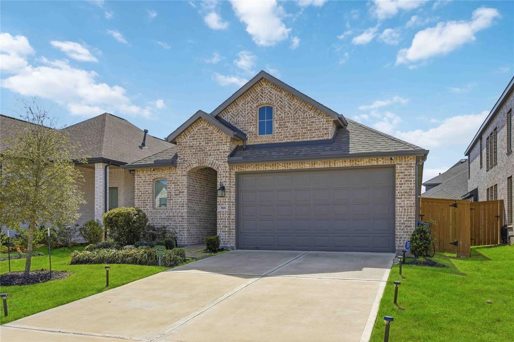 Photo of 908 Pismo Creek Lane, Katy, TX 77493 (MLS # 85595688)