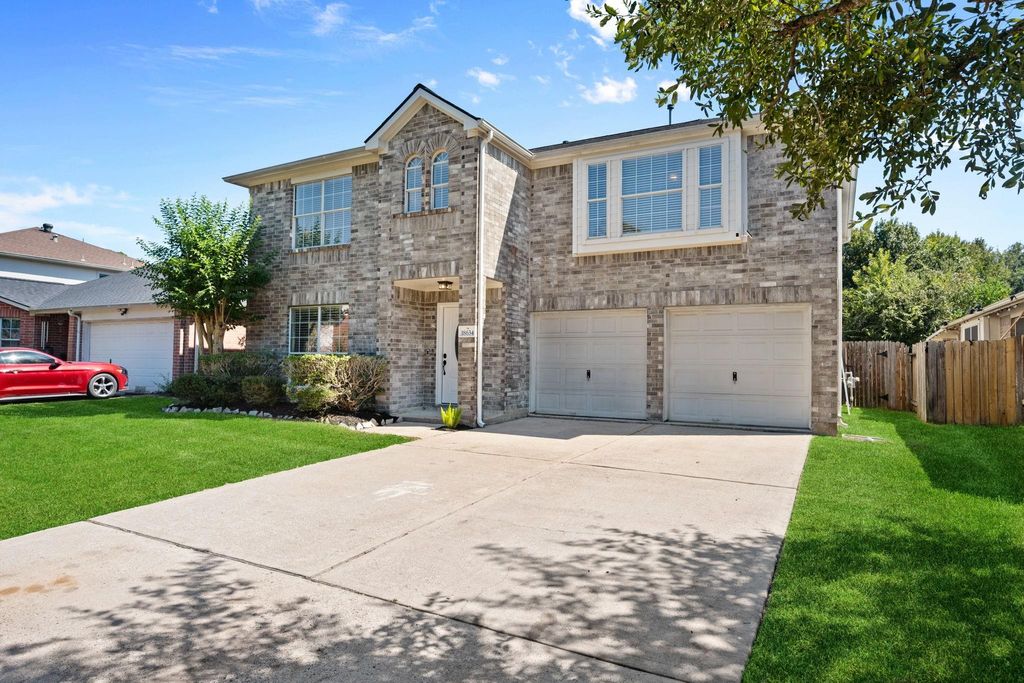 Photo of 18634 Artesian Way, Humble, TX 77346 (MLS # 48383302)
