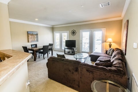 Photo of 2400 Mccue Road #332, Houston, TX 77056 (MLS # 76425647)