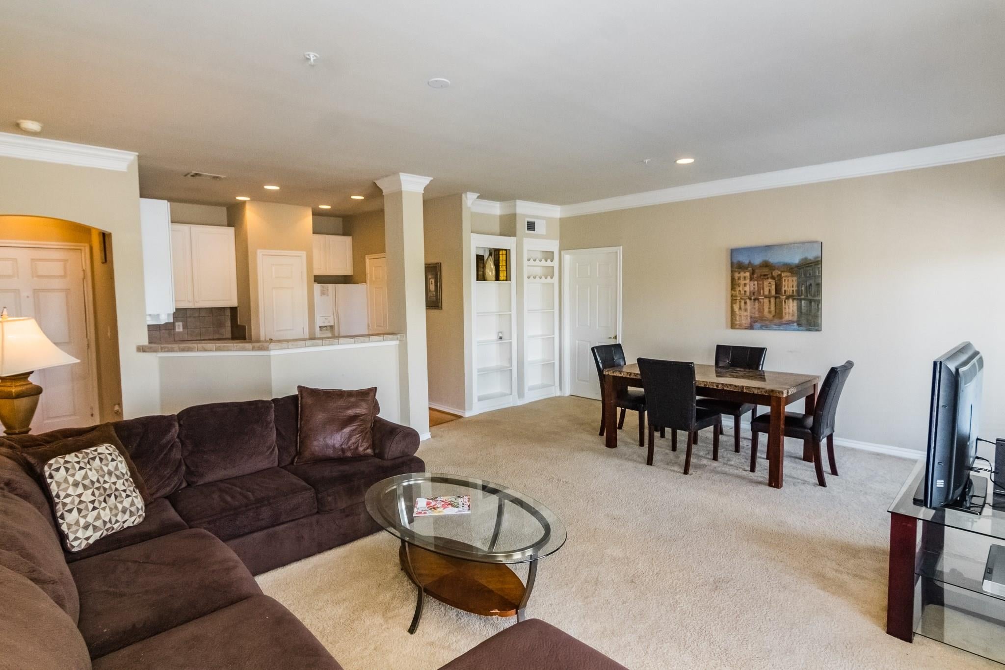 2400 Mccue Road 332