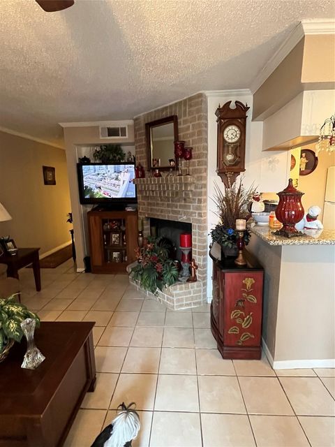 Photo of 260 El Dorado Boulevard #2507, Houston, TX 77598 (MLS # 98784385)