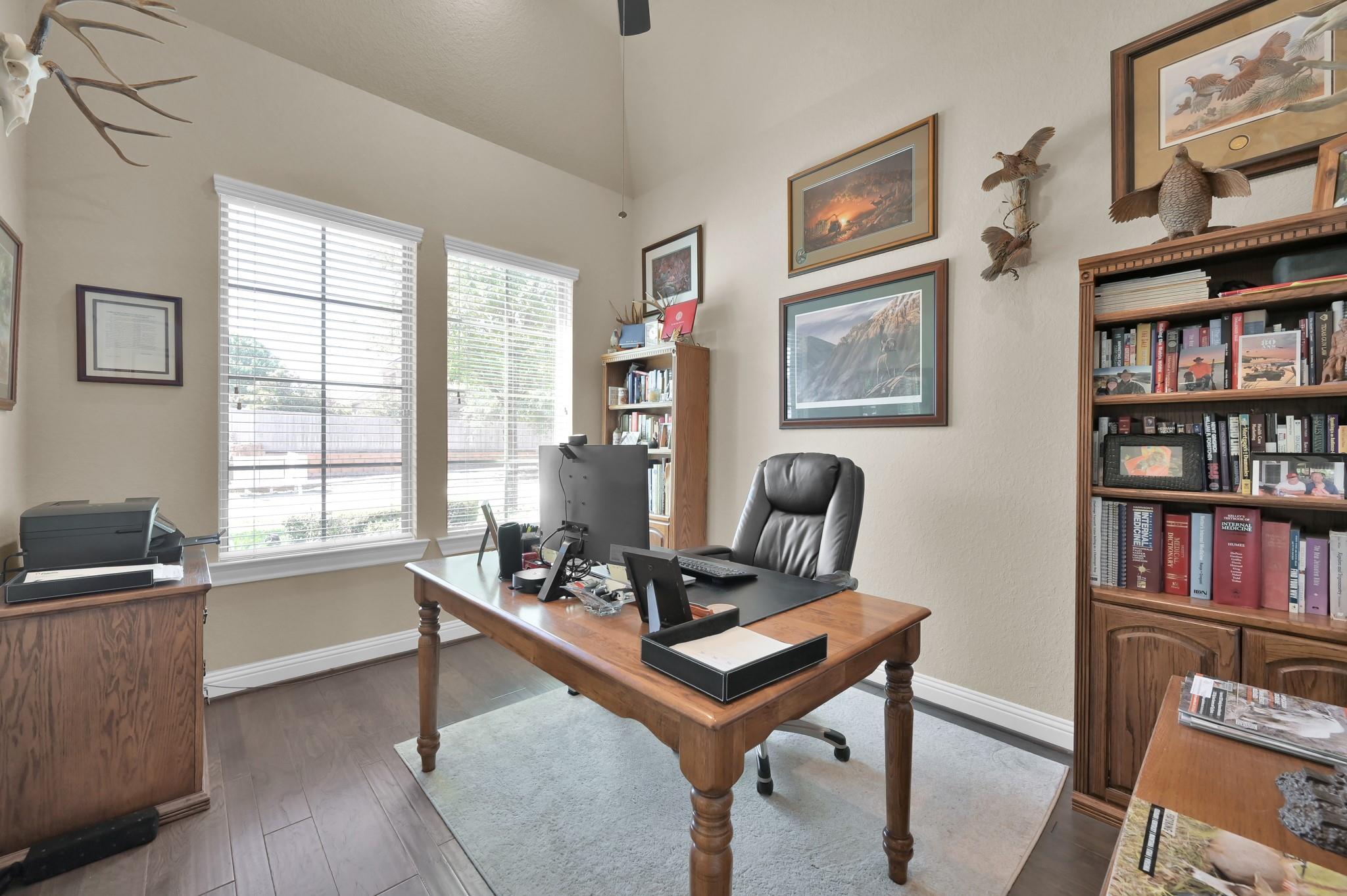 4906 Tres Lagos Drive