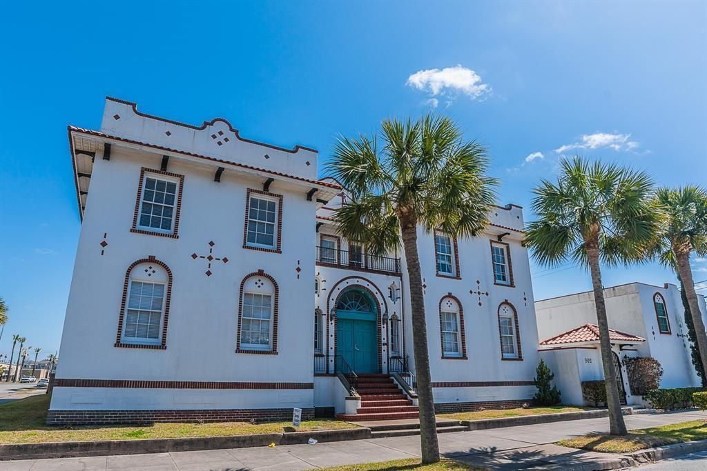 Photo of 902 22nd Street #10, Galveston, TX 77550 (MLS # 68809609)