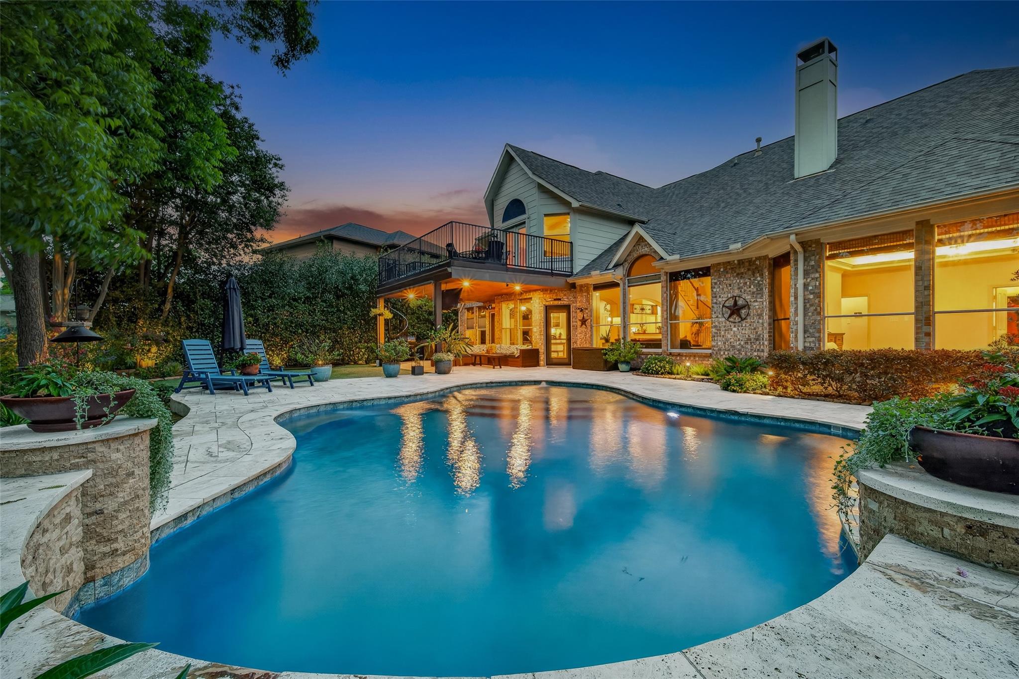 2523 Old South Drive