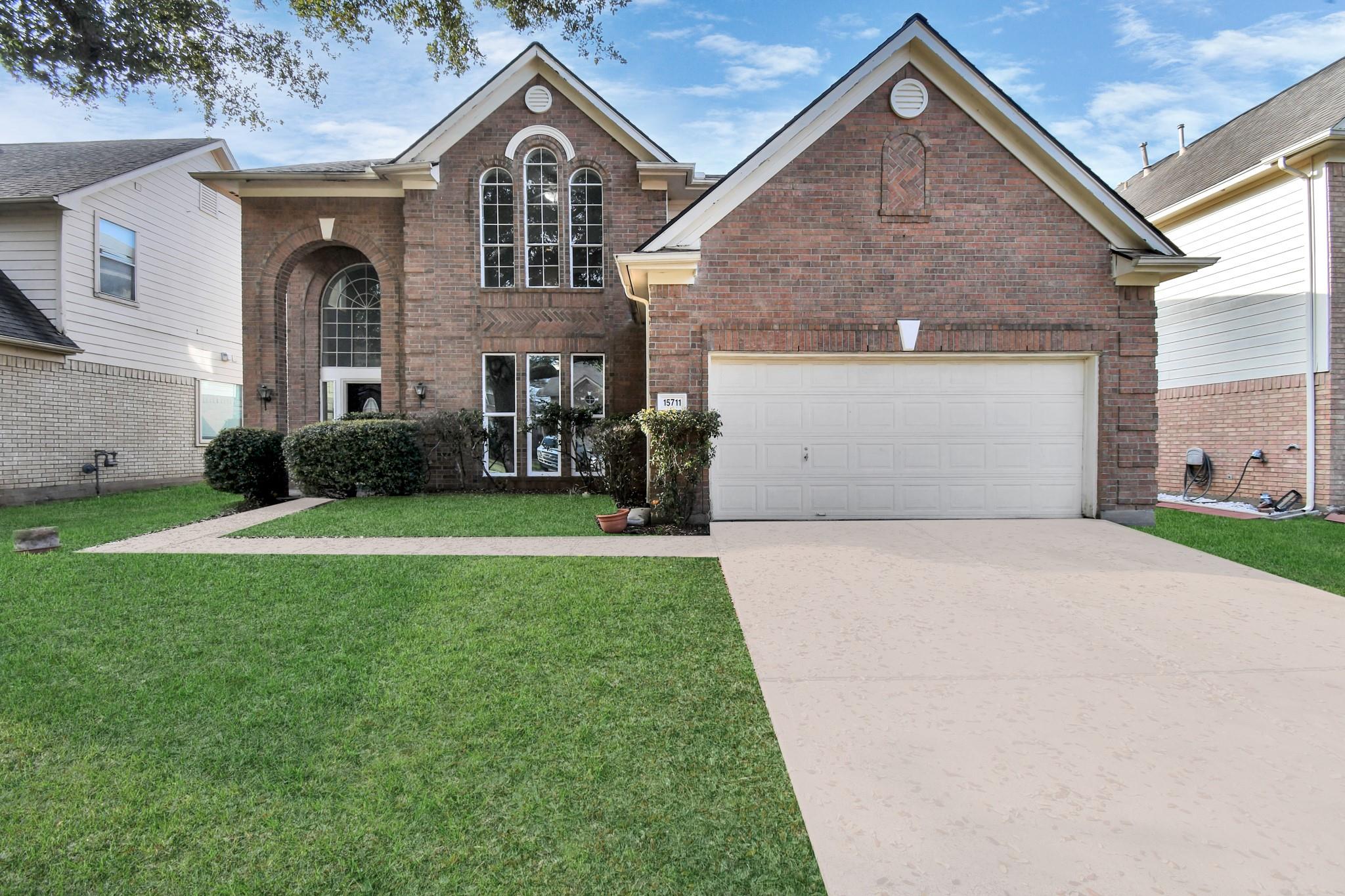 15711 Rosewood Hill Ct