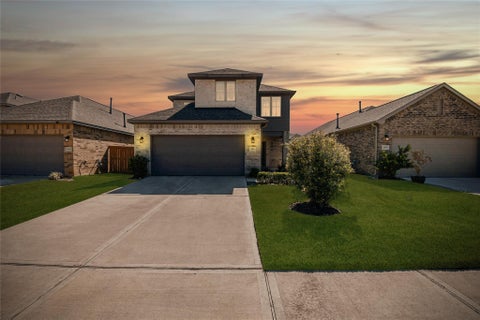 Photo of 454 Aurora Creek Lane, Katy, TX 77493 (MLS # 73813300)