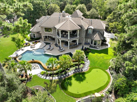 Photo of 26 Damask Rose Way, The Woodlands, TX 77382 (MLS # 44868818)