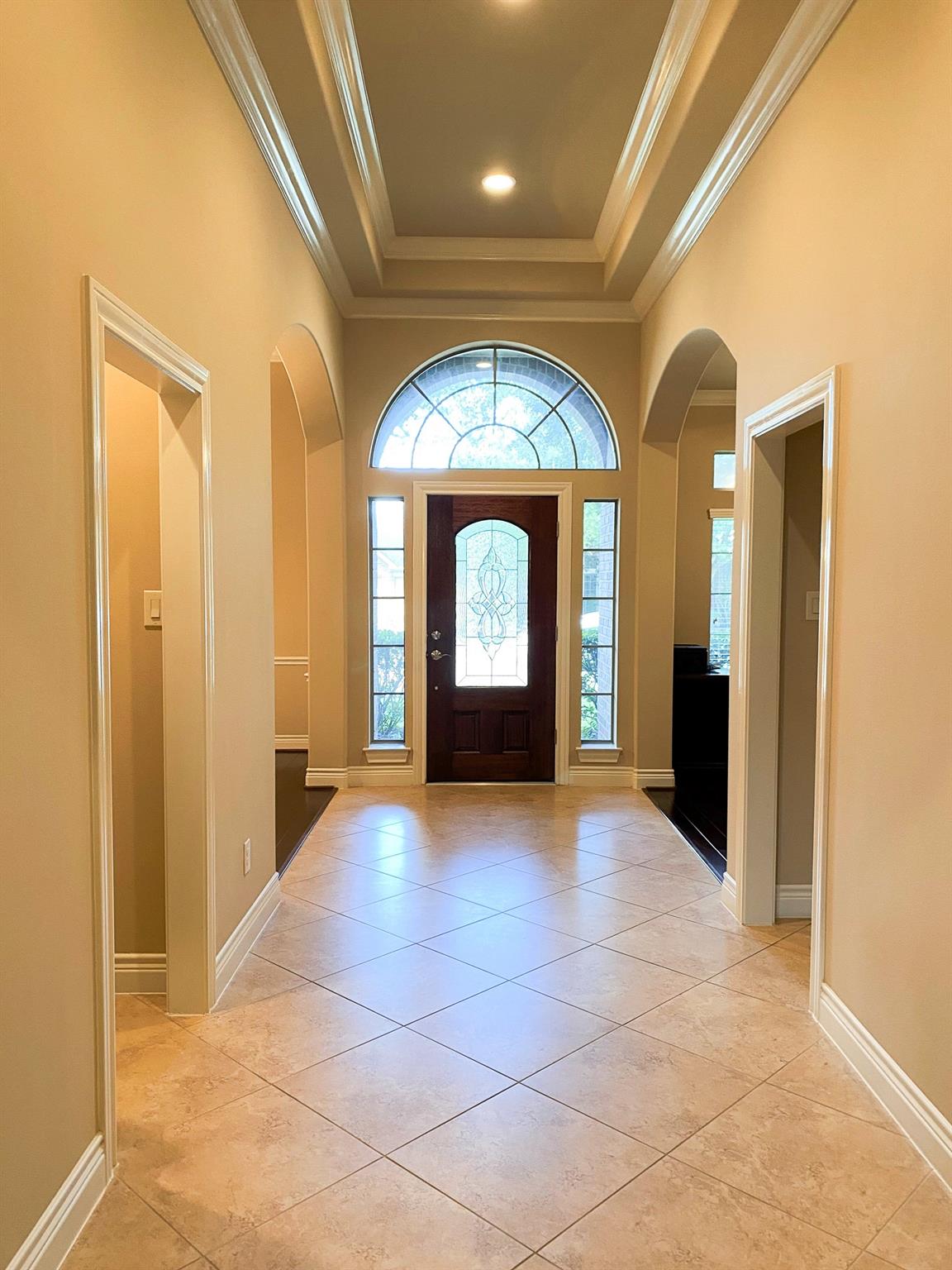 13804 Lakewater Drive