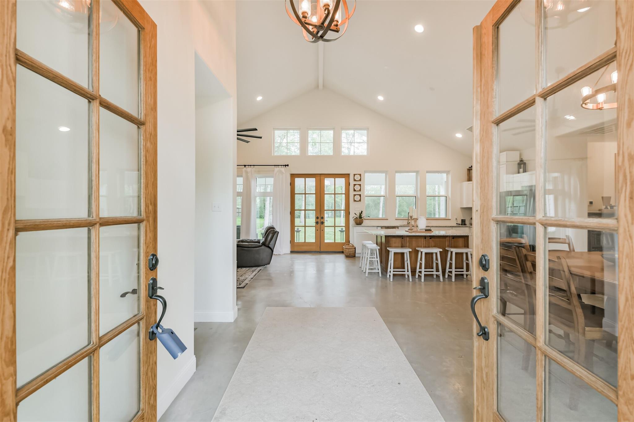 118 Mapleleaf Street