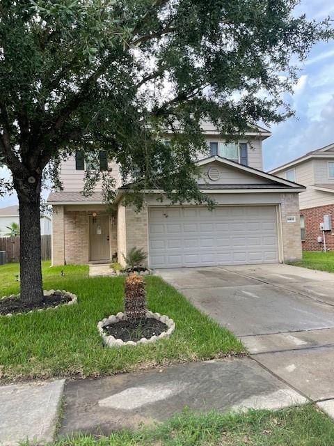 Photo of 16435 Peyton Ridge Circle Circle, Houston, TX 77049 (MLS # 38632751)