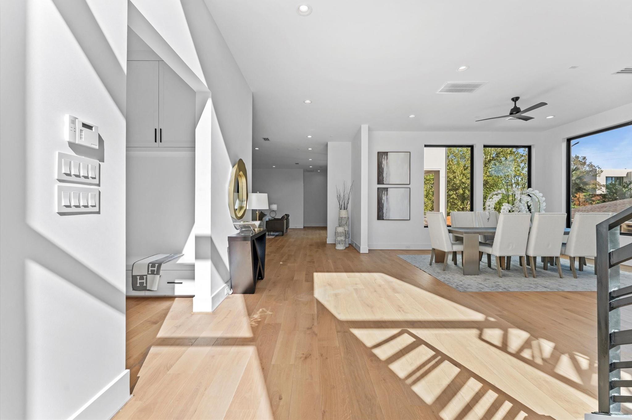 5014 N Braeswood Boulevard