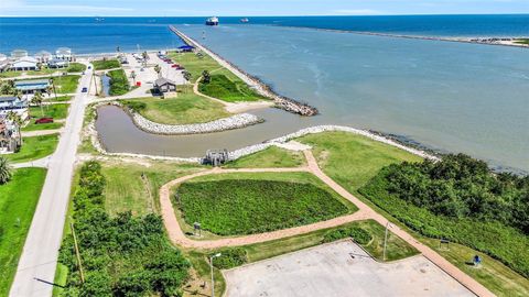 Tiny photo for 1018 Militia Drive, Surfside Beach, TX 77541 (MLS # 4769414)